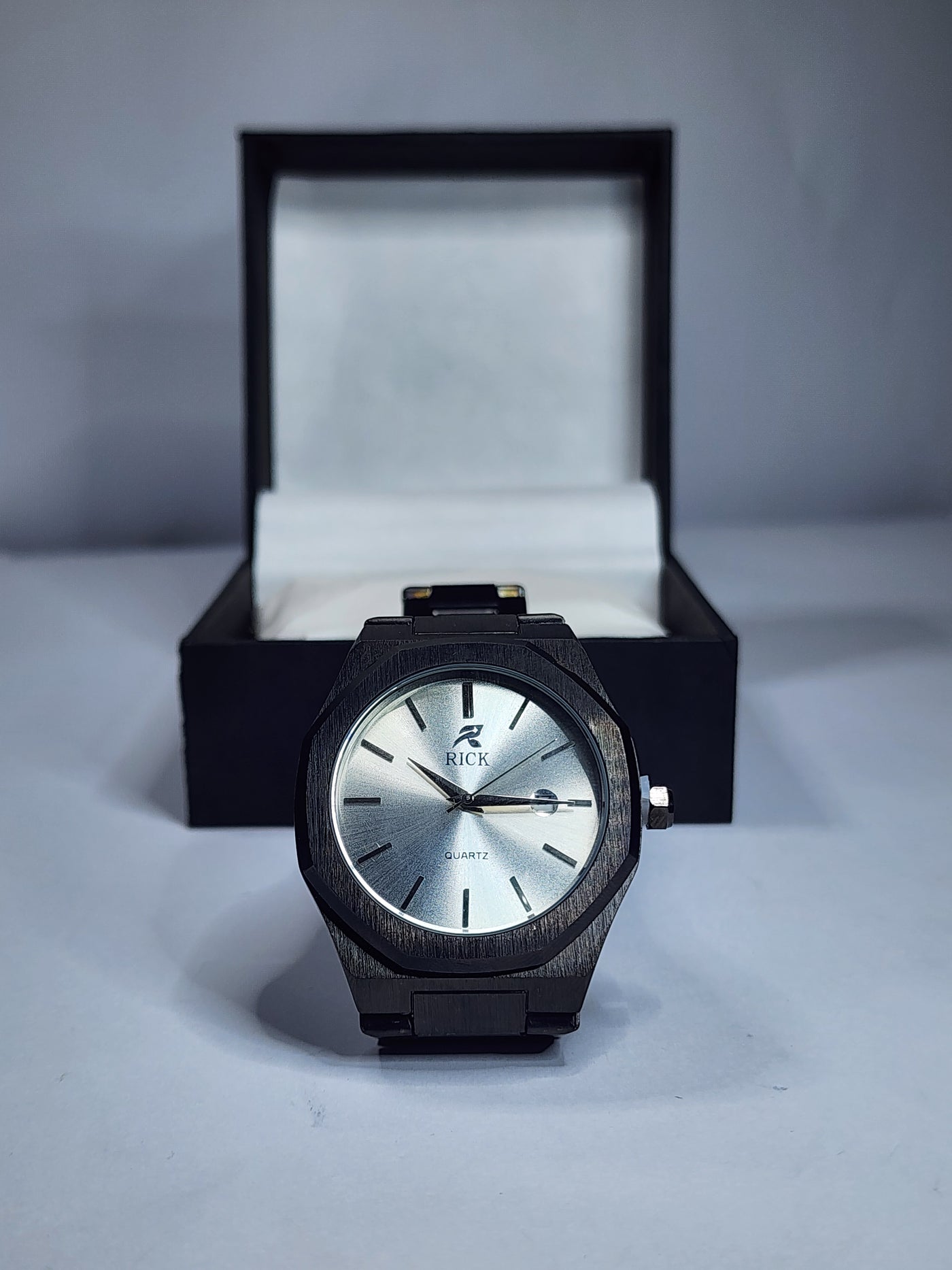 Rick black classy dial