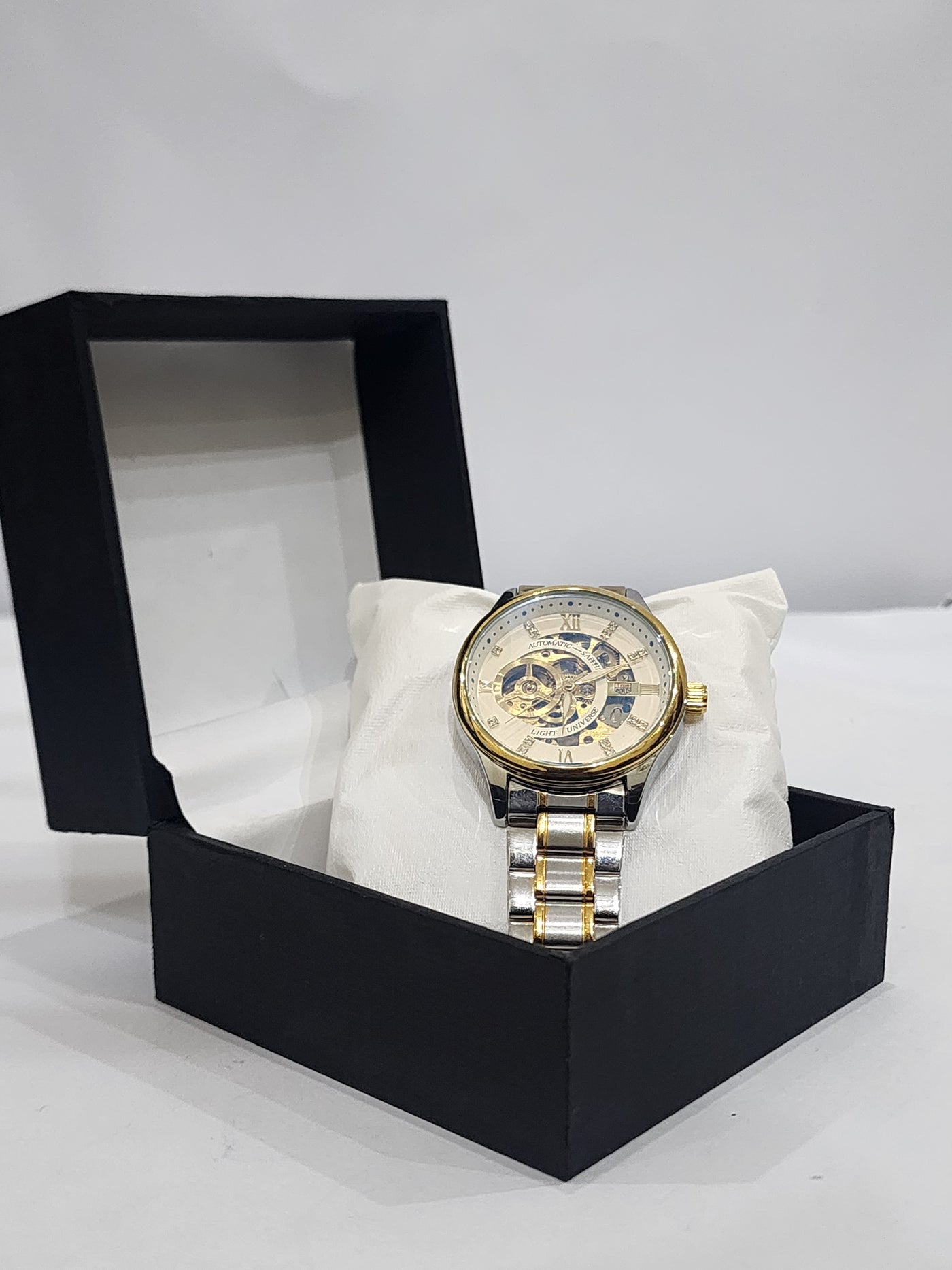 Automaric Sapphire Skeleton white dial