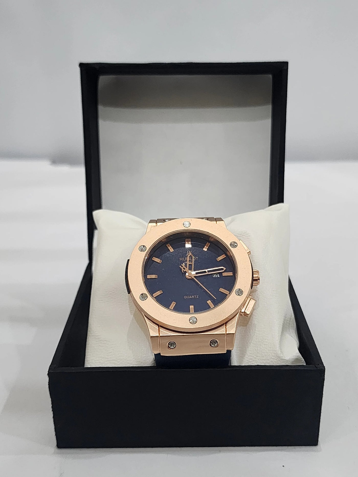 Hublot Classic MoonPhase Blue trap