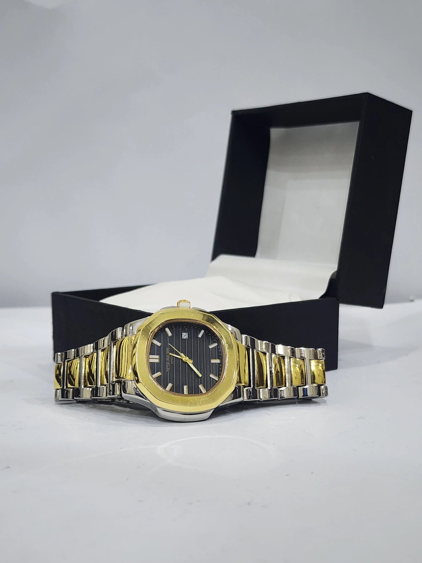 Patek Philliphe Nautilus two tone Black Dial